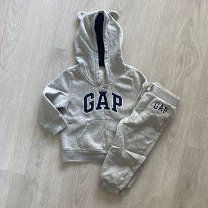 Baby Gap fleece sweatsuit